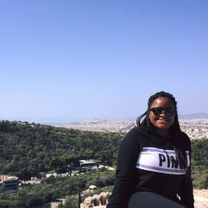 Meet your Posher, Jasmine